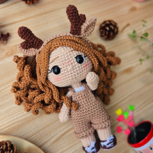 Nina, a menina rena – Receita de Amigurumi em PDF